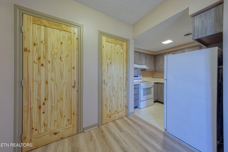 1211 Highland Ave #206, Knoxville, TN 37916