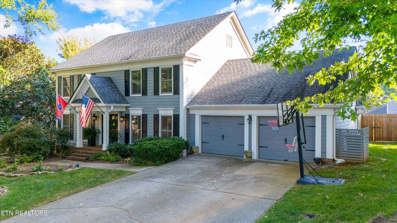1212 Ryan Pl, Knoxville, TN 37919