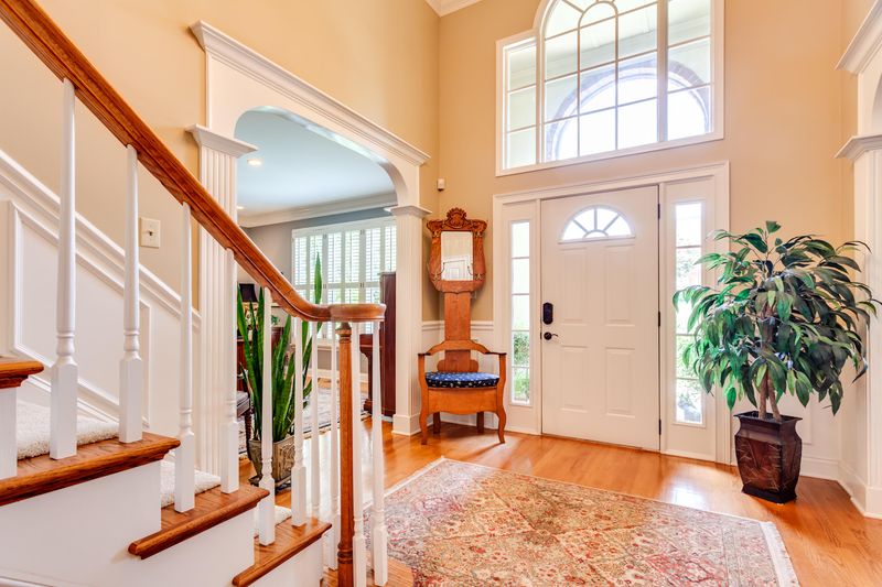 12132 Brookstone Dr, Knoxville, TN 37934