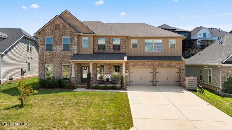 12142 Bethel Hollow Dr, Knoxville, TN 37932