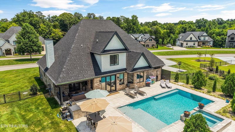 12149 Fredericksburg Blvd, Knoxville, TN 37922