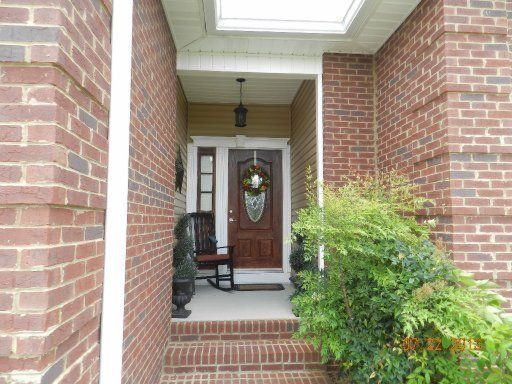 1215 Fox Ridge Dr, Powell, TN 37849