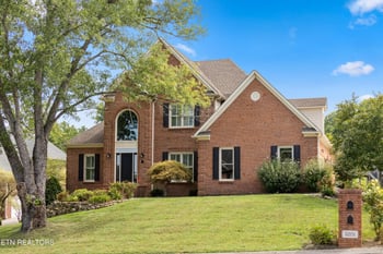 12151 Brookstone Dr, Knoxville, TN 37934