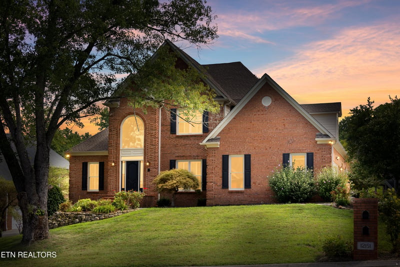 12151 Brookstone Dr, Knoxville, TN 37934