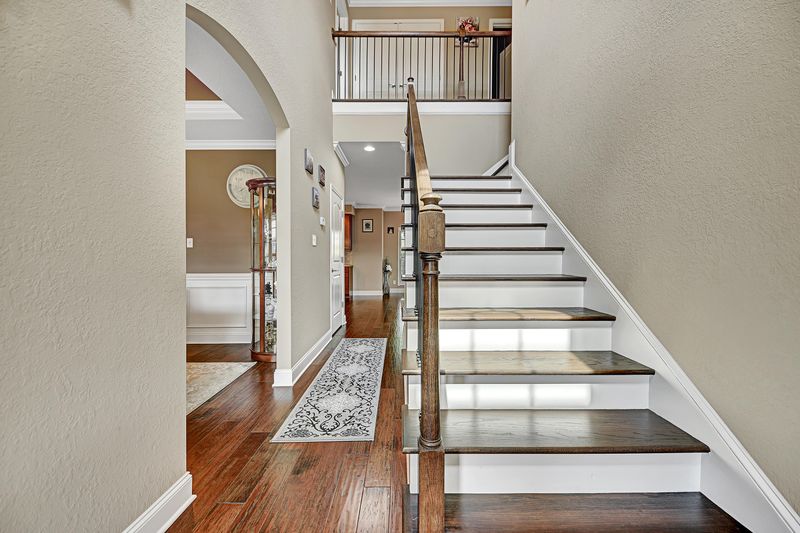 12151 Deer Crossing Dr, Knoxville, TN 37932