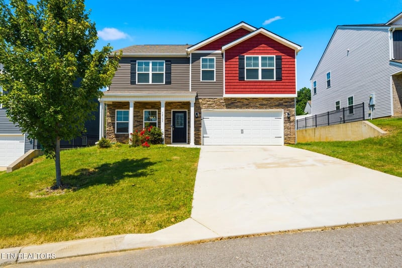 12157 Lillibridge Crossing Ln, Knoxville, TN 37932