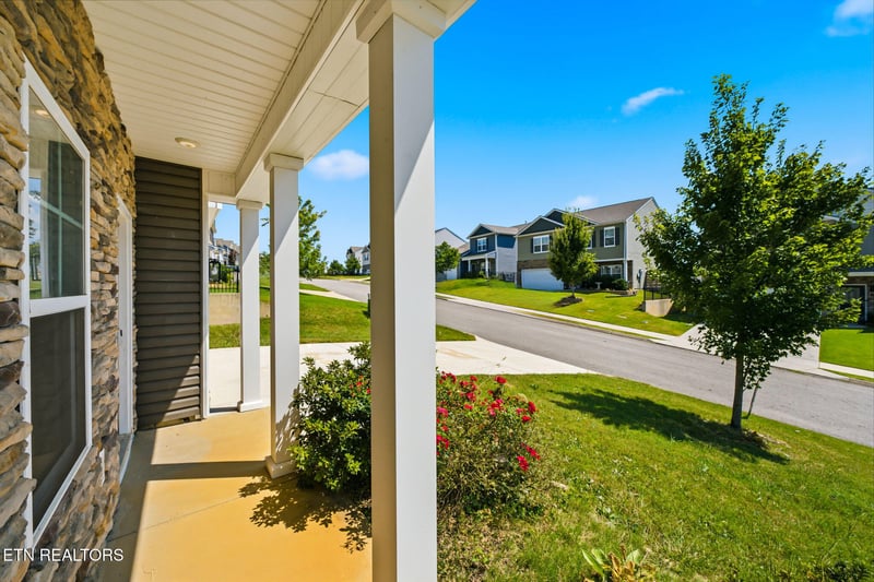 12157 Lillibridge Crossing Ln, Knoxville, TN 37932