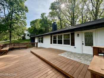 1216 Pilleaux Dr, Knoxville, TN 37912