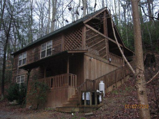 1216 Tsali Dr, Pigeon Forge, TN 37876