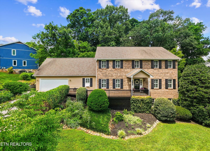 1217 Farrington Dr, Knoxville, TN 37923