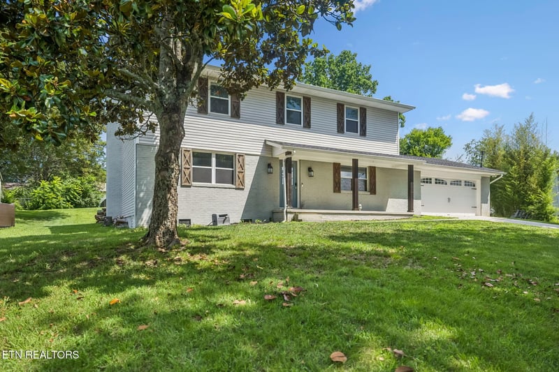 1217 Lovell View Dr, Knoxville, TN 37932