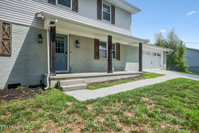 1217 Lovell View Dr, Knoxville, TN 37932