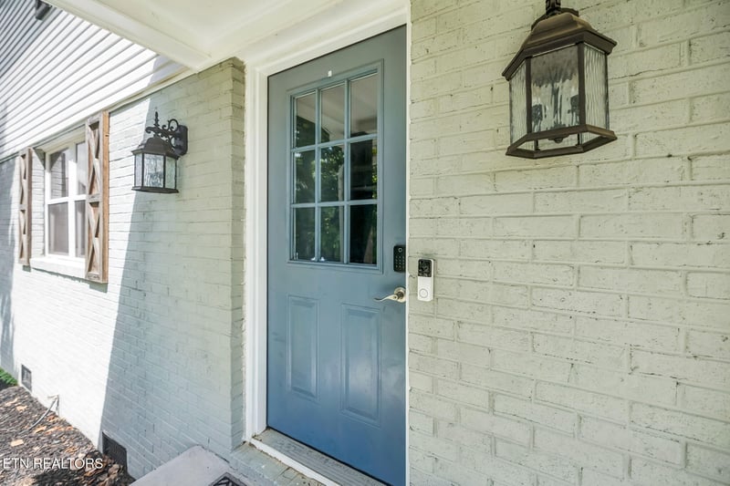 1217 Lovell View Dr, Knoxville, TN 37932