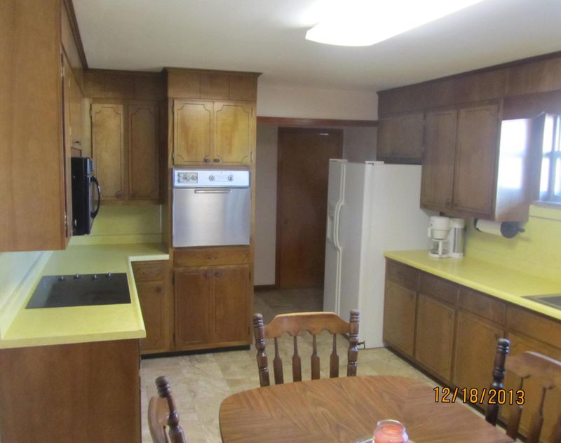 1217 Niles Ferry Rd, Madisonville, TN 37354