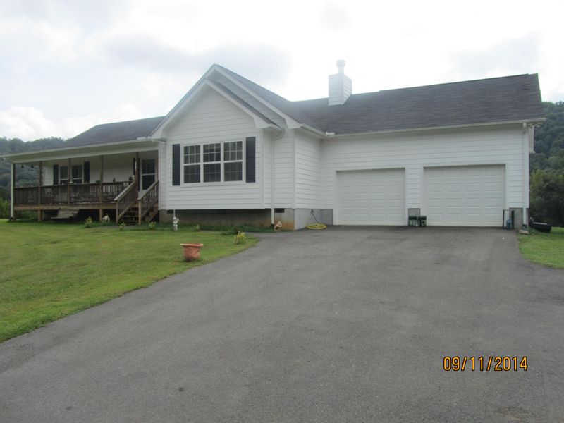1218 Big Creek Rd, Madisonville, TN 37354