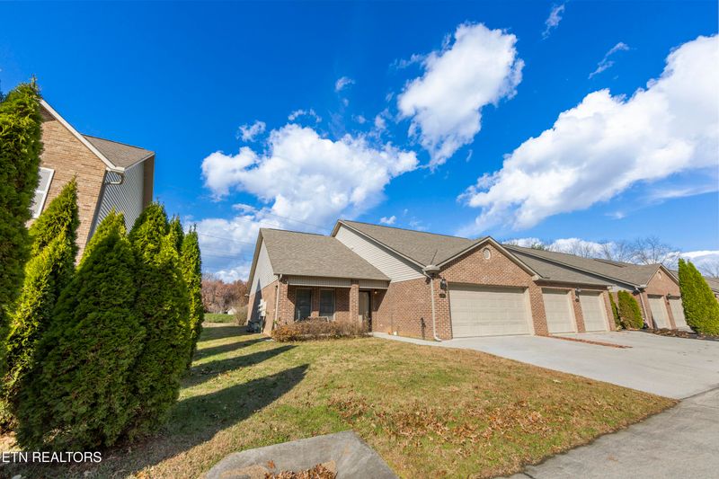 1218 Ernest Mcmahan Rd, Sevierville, TN 37862