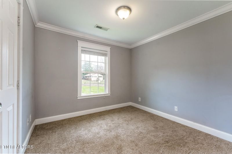 1219 Britton Dr, Knoxville, TN 37912