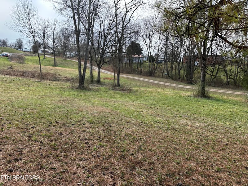 1219 Sweetwater Vonore Rd, Sweetwater, TN 37874