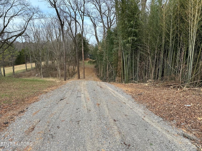 1219 Sweetwater Vonore Rd, Sweetwater, TN 37874