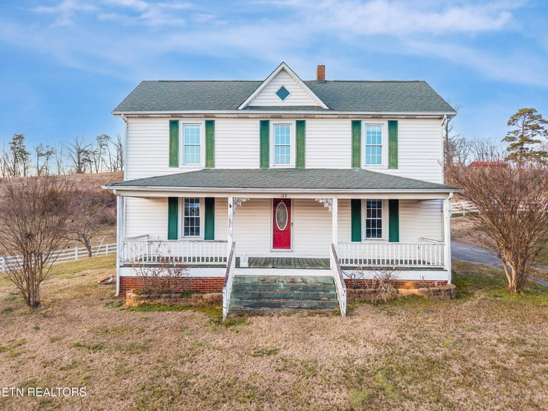 122 Binfield Rd, Maryville, TN 37801