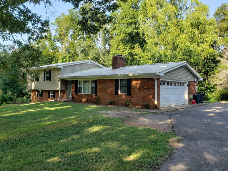 122 County Road 573, Englewood, TN 37329