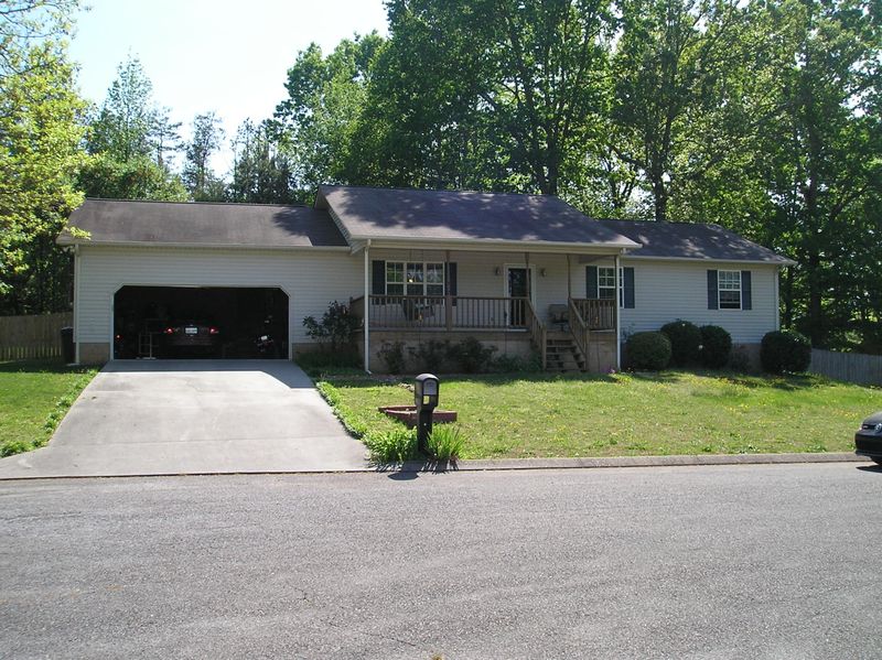 122 County Road 7001, Athens, TN 37303