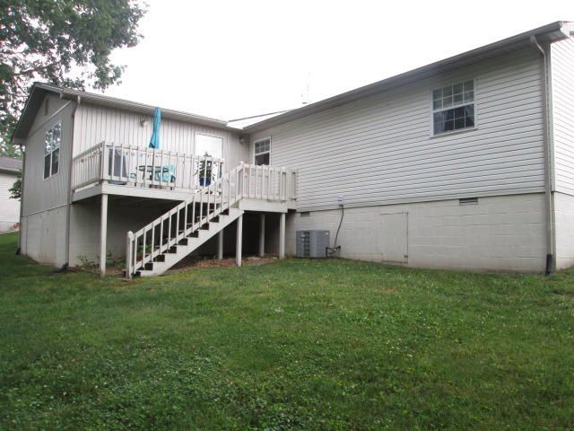 122 Drew Howard Rd, Crossville, TN 38558