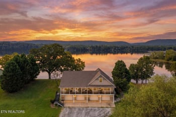 122 Eagle Point Dr, Rockwood, TN 37854