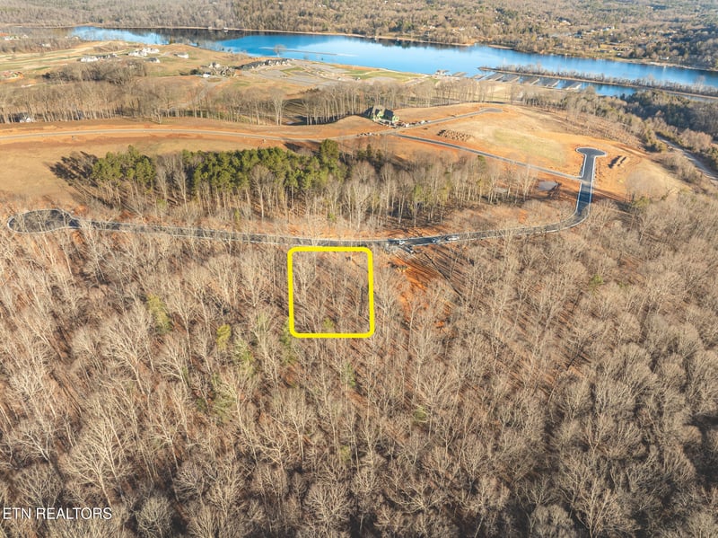 122 Fawn Ct, Loudon, TN 37774