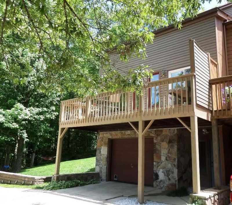 122 Hazleton Ln, Oak Ridge, TN 37830