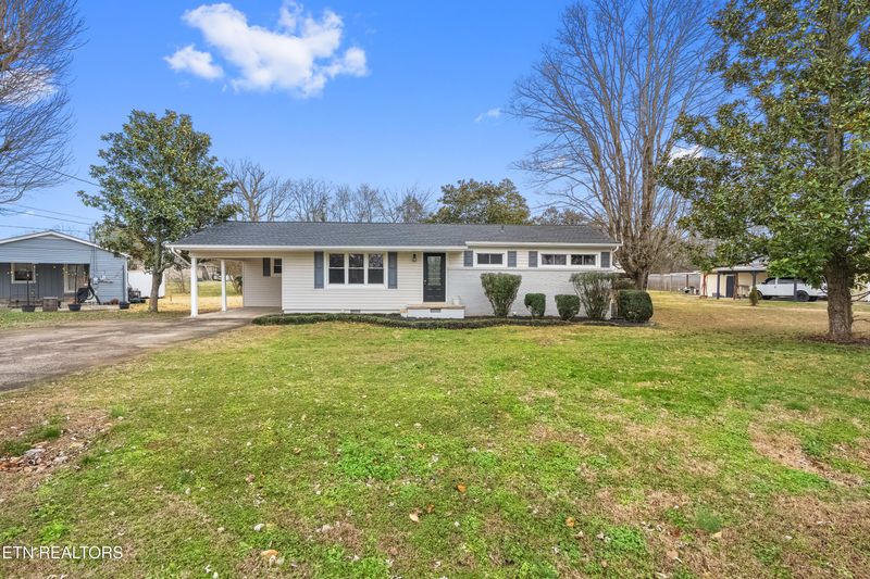 122 Hillcrest Dr, Englewood, TN 37329