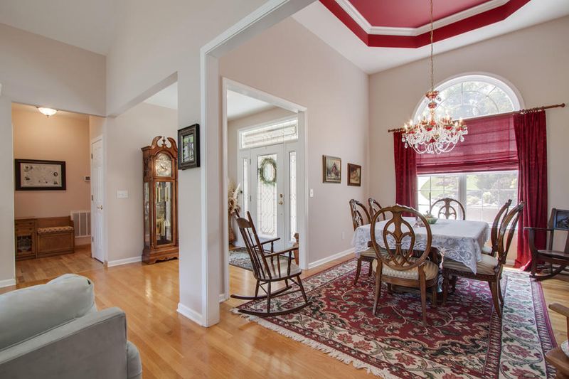 122 Oonoga Way, Loudon, TN 37774