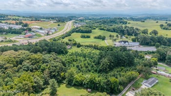 122 Piney Rd, Kodak, TN 37764