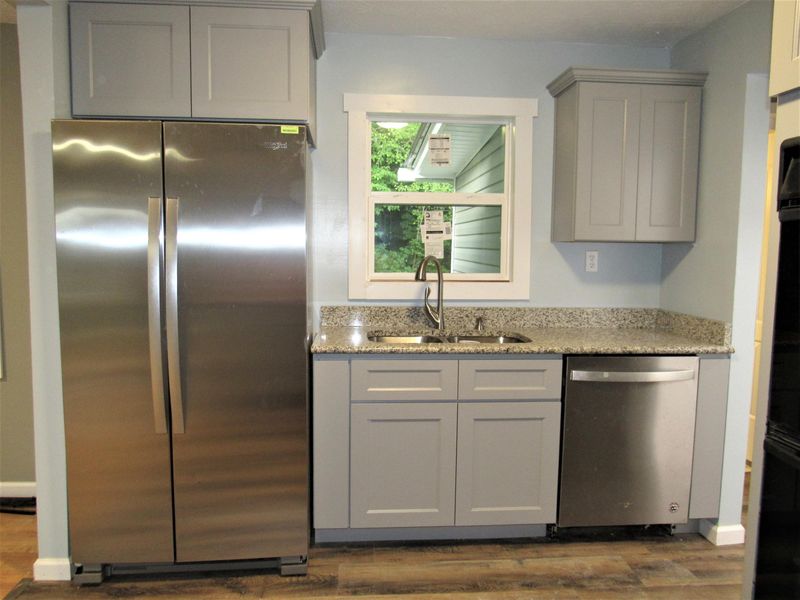 122 Richards Dr, Oliver Springs, TN 37840