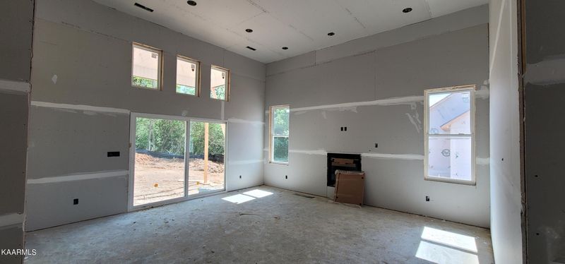 122 Saloli Way, Loudon, TN 37774