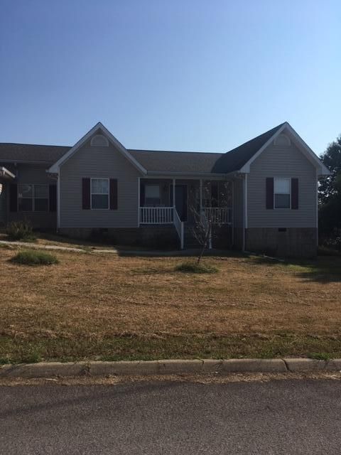 122 Timber Ridge Dr, Madisonville, TN 37354