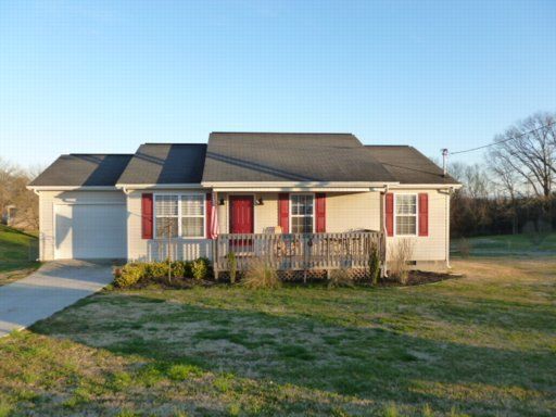 122 Turman Dr, Lenoir City, TN 37772