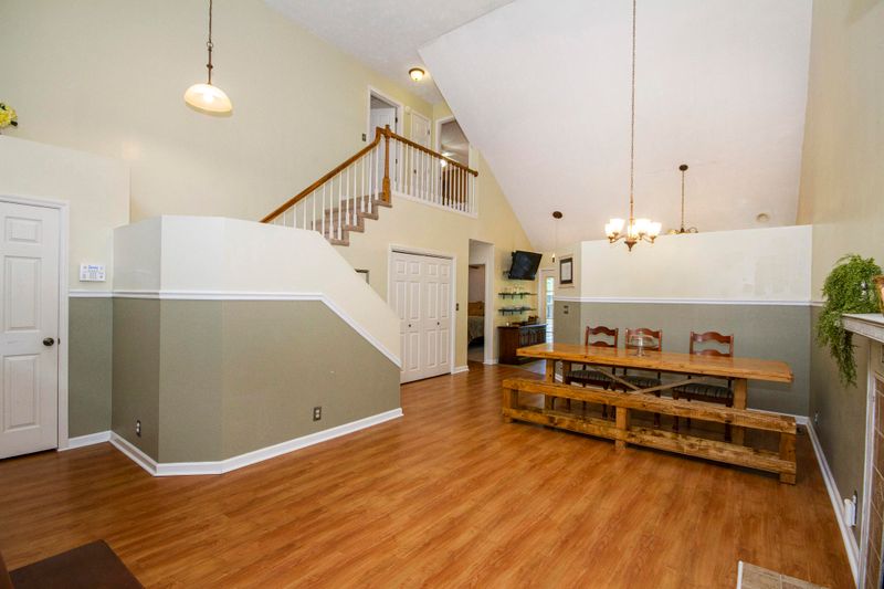 122 Westwood Dr, Clinton, TN 37716