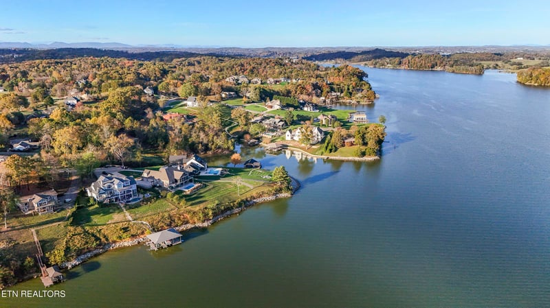 12204 Bluff Shore Dr, Knoxville, TN 37922