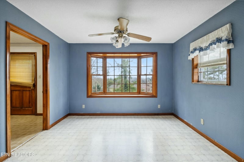 12208 W Kings Gate Rd, Farragut, TN 37934