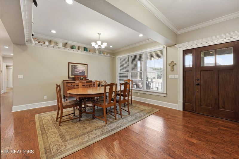 1221 Brighton Dr, Alcoa, TN 37701