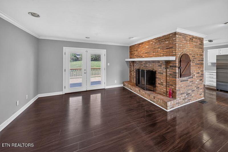 1221 Southbreeze Cir, Knoxville, TN 37919