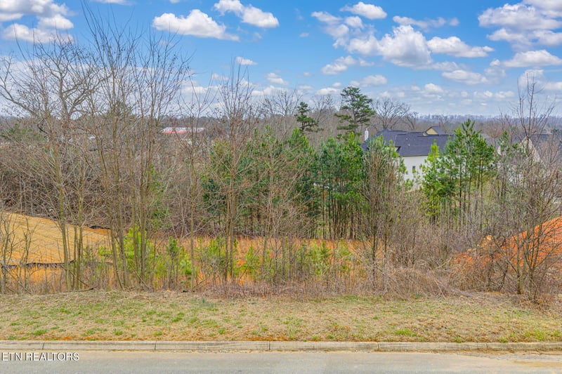 12212 Stone House Ln, Knoxville, TN 37934