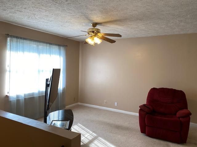 1222 Amber Meadows Cir, Knoxville, TN 37932
