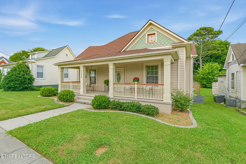 1222 Minnesota Ave, Knoxville, TN 37921