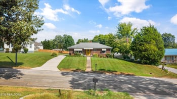 1224 Park St, Sweetwater, TN 37874