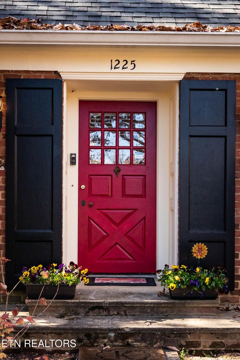 1225 Dougherty Dr, Morristown, TN 37814