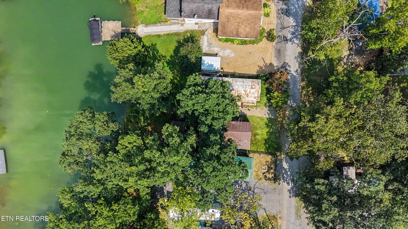1226 Fishermans Way, Sevierville, TN 37876