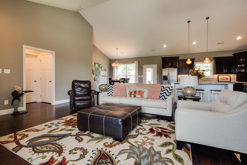 1226 Linford Cir, Alcoa, TN 37701