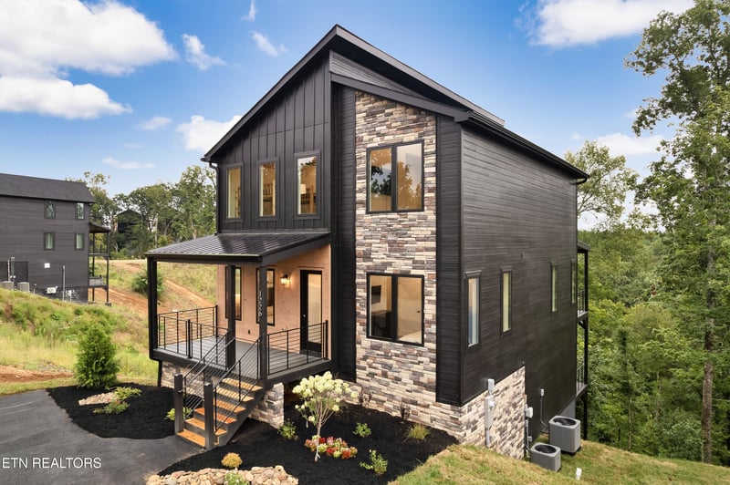 1226 Reedmont Way, Sevierville, TN 37876